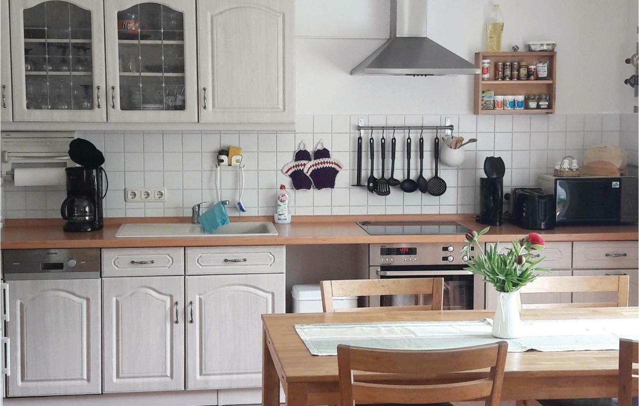 Awesome Home In Alt Schwerin With Wifi Buitenkant foto