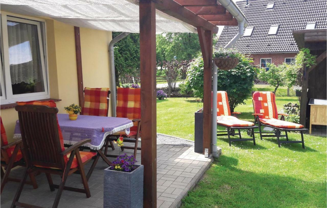 Awesome Home In Alt Schwerin With Wifi Buitenkant foto