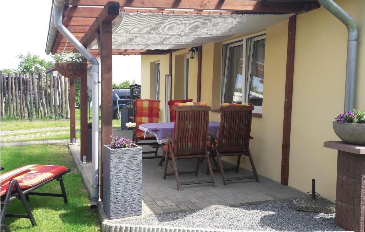 Awesome Home In Alt Schwerin With Wifi Buitenkant foto